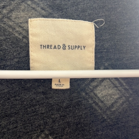 Thread & Supply brand Shacket, black white gray size large - Picture 6 of 7